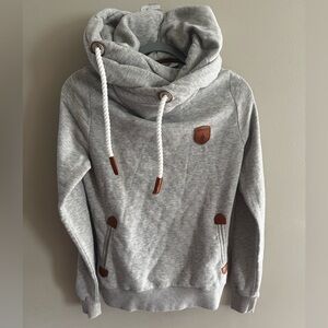 Wanakome Gray Hoodie with Brown Details